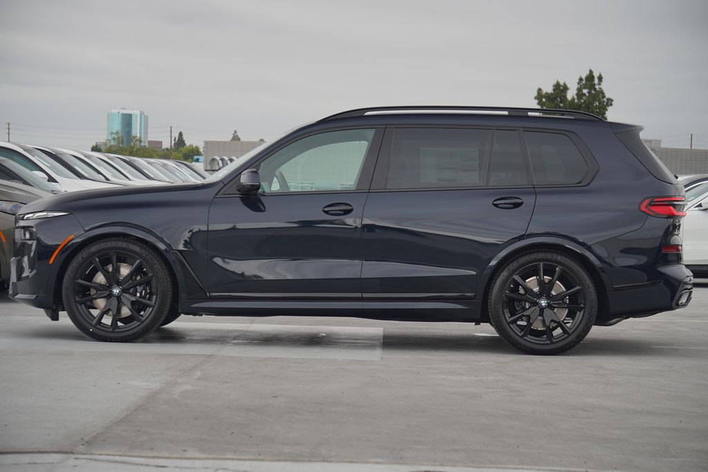 2025 BMW X7 xDrive40i 4