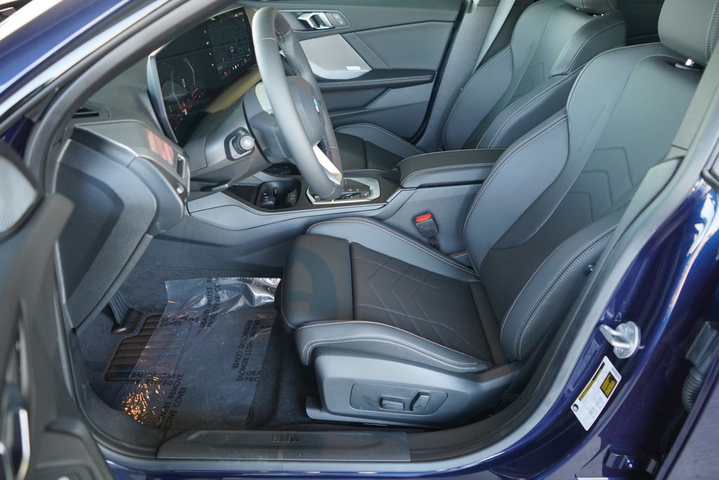 Thumbnail: 2026 BMW 2 Series - 9