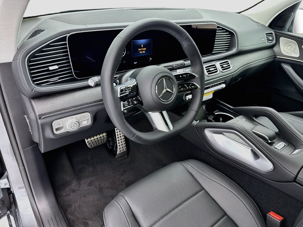 Thumbnail: 2026 Mercedes-Benz GLS - 9