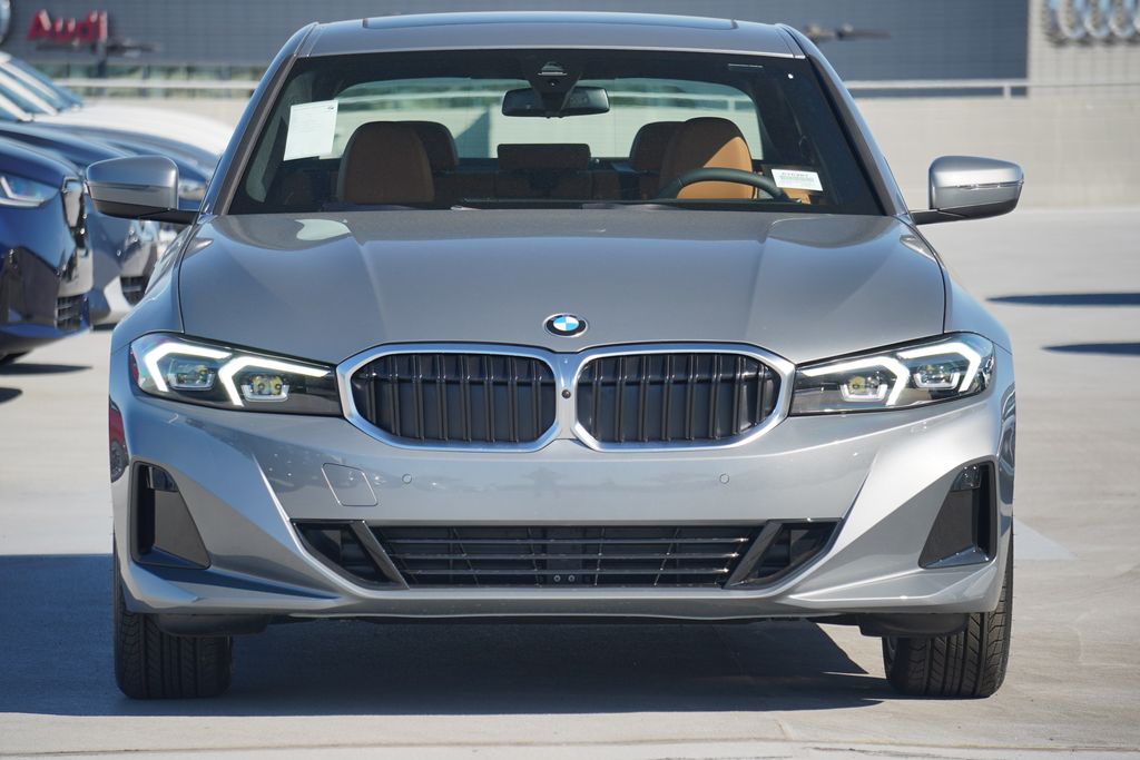 Thumbnail: 2025 BMW 3 Series - 2