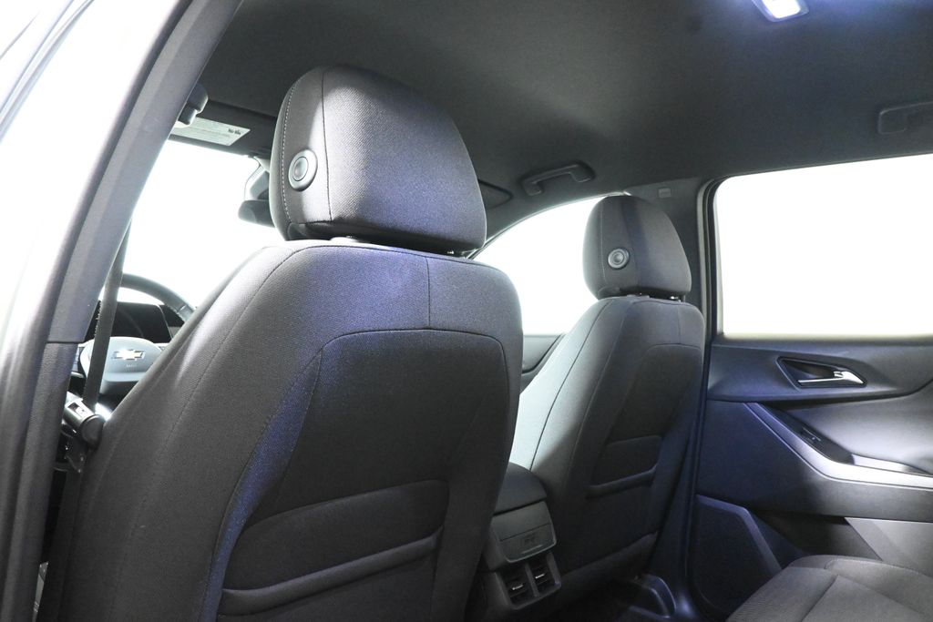 Thumbnail: 2026 Chevrolet Equinox - 29