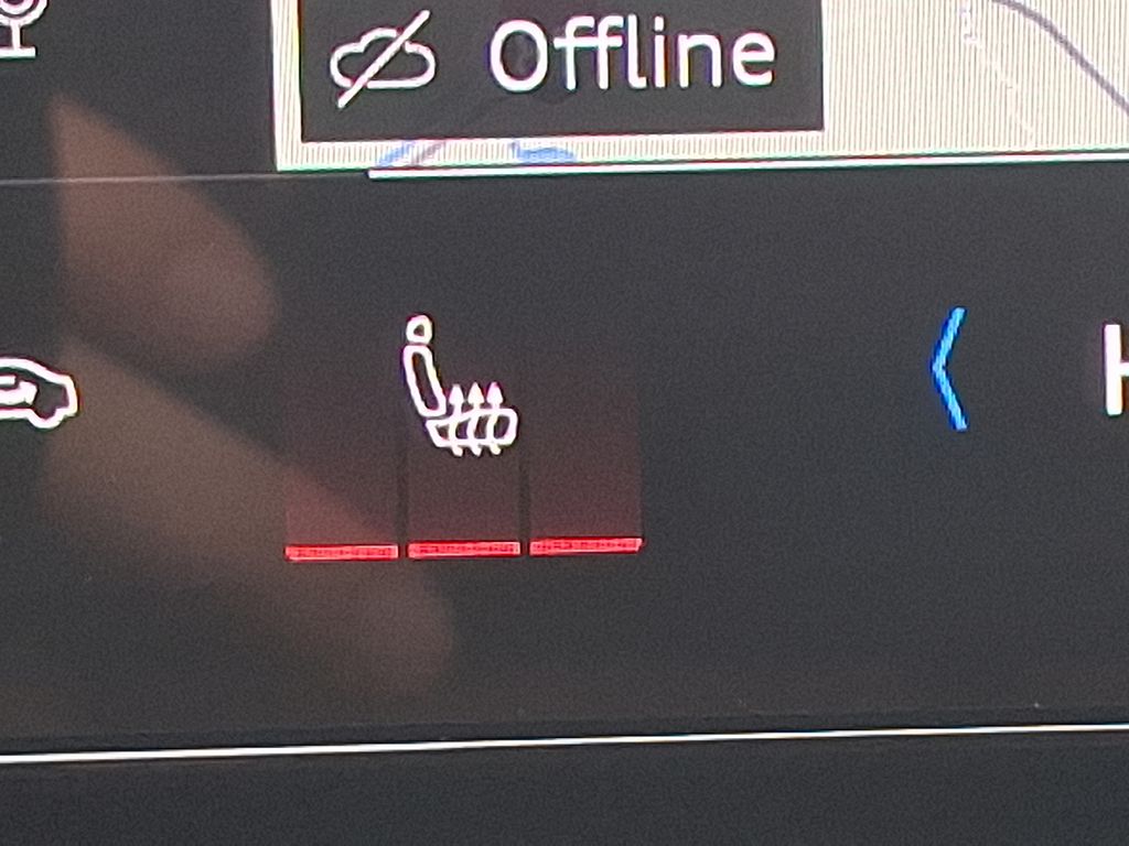 Thumbnail: 2025 Audi e-tron S - 23