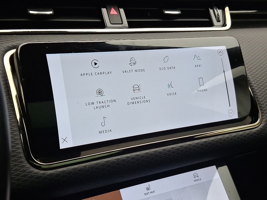 Thumbnail: 2022 Land Rover Range Rover Evoque - 26