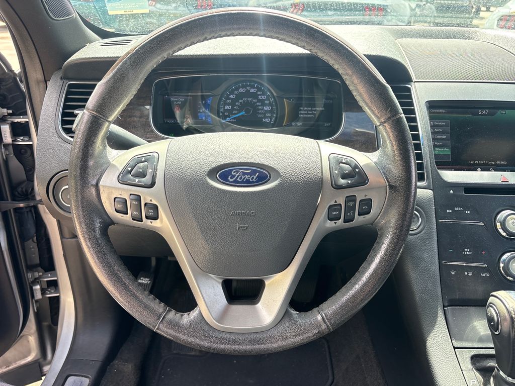 Used 2015 Silver Ford Limited image 17