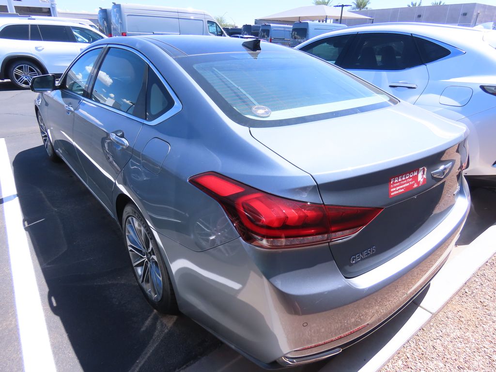 Thumbnail: 2015 Hyundai Genesis - 3