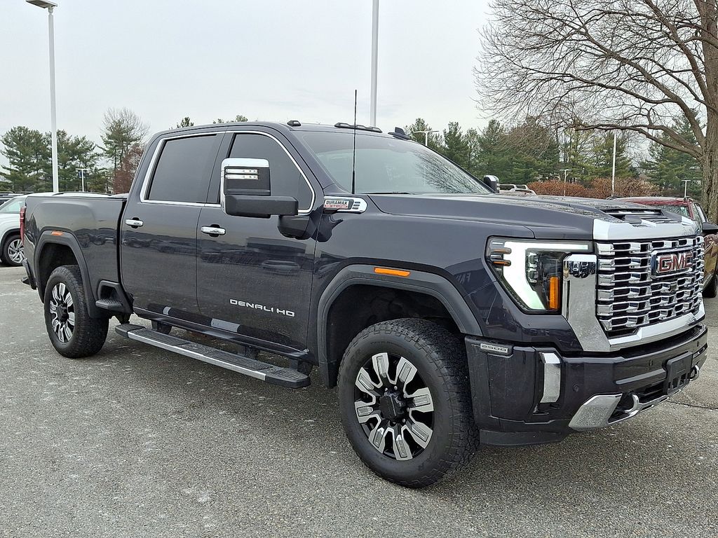 2024 GMC Sierra 2500HD Denali Crew Cab 4WD
