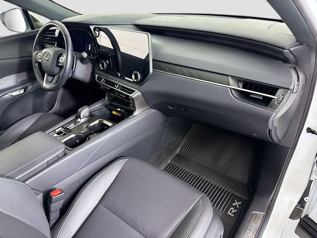 Thumbnail: 2025 Lexus RX - 17