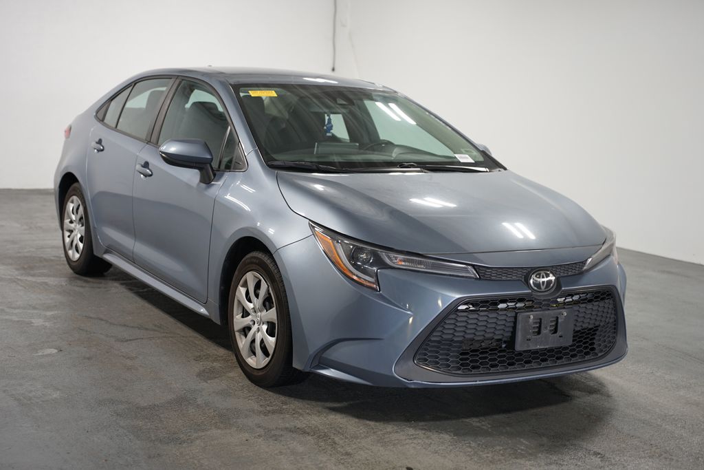 Thumbnail: 2021 Toyota Corolla - 3