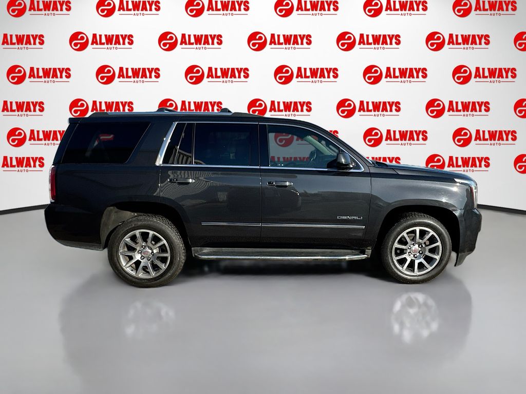 2020 GMC Yukon Denali - Photo 4