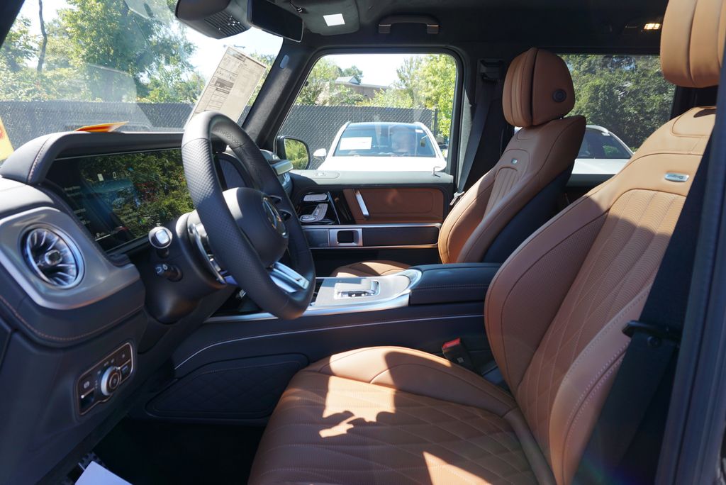 Thumbnail: 2025 Mercedes-Benz G-Class - 9