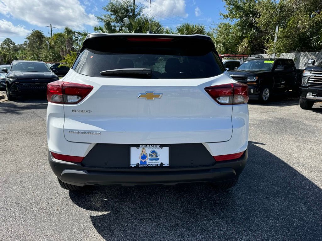 2025 Chevrolet TrailBlazer LS 7