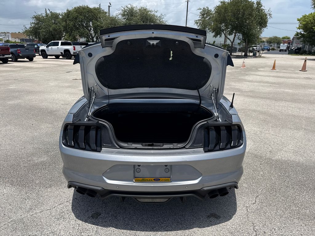 Certified Used 2022 Silver Ford GT Premium image 29