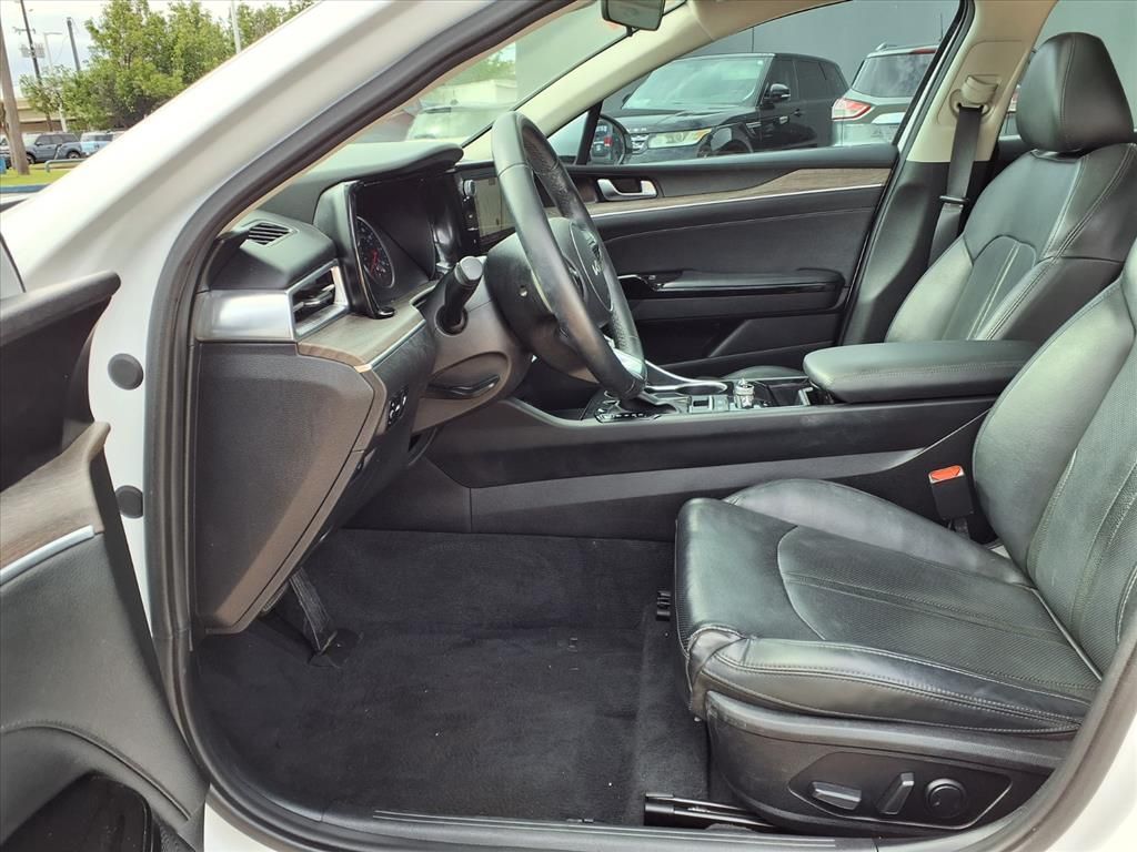 2022 Kia K5 EX - 10