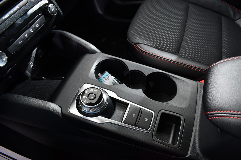 New 2026 Black Ford ST-Line Select Hybrid image 30