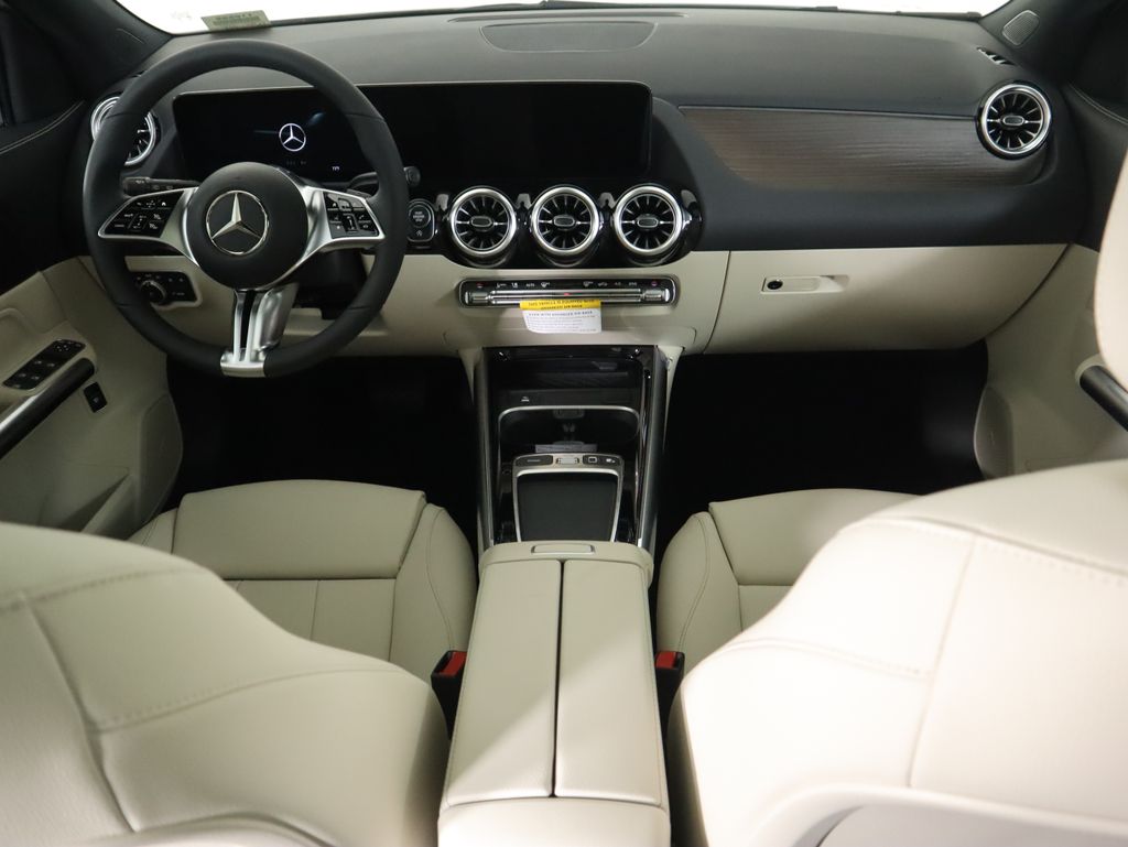 Thumbnail: 2026 Mercedes-Benz GLA - 14