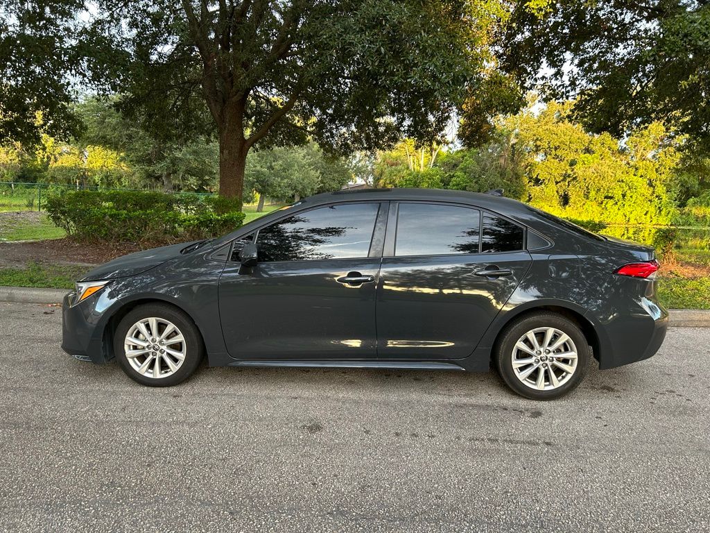 Thumbnail: 2023 Toyota Corolla - 2