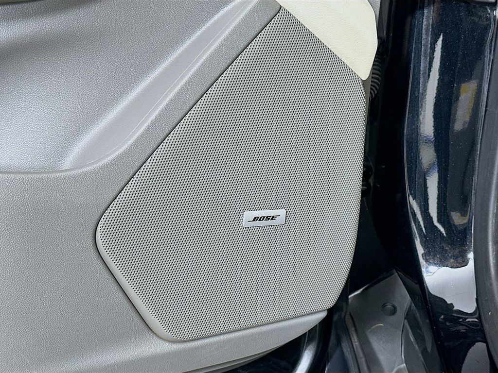Thumbnail: 2021 Cadillac XT6 - 19