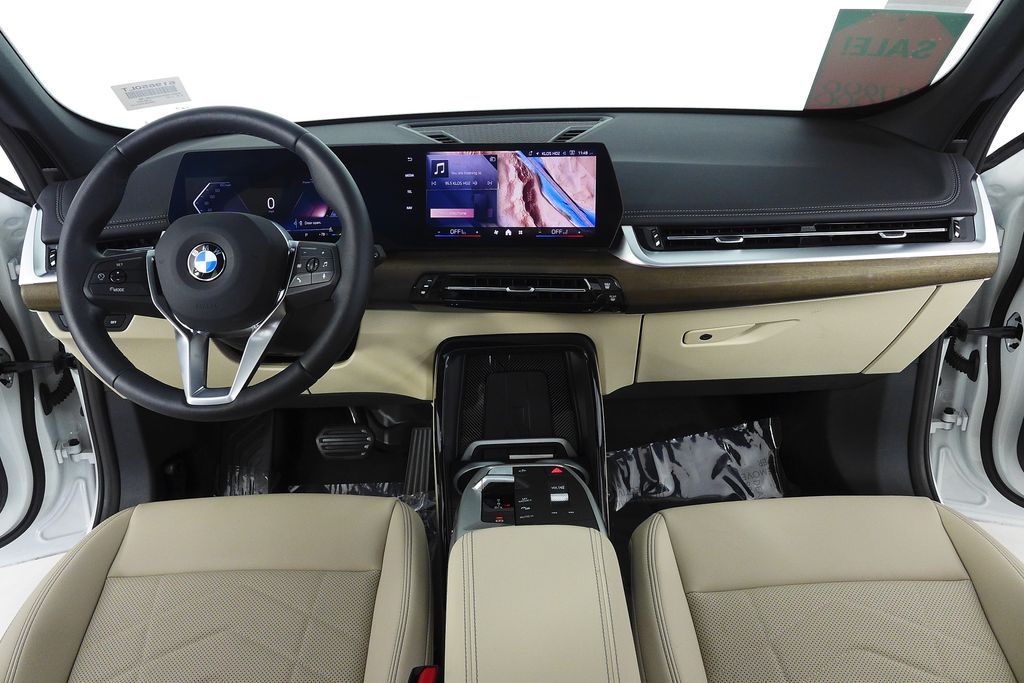Thumbnail: 2025 BMW X1 - 25