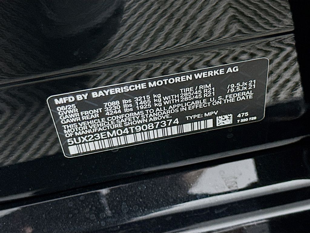 Thumbnail: 2026 BMW X7 - 24