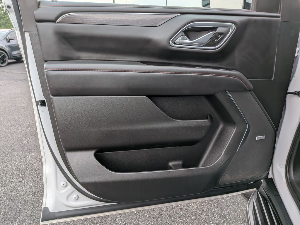 Used 2023 White Chevrolet RST image 13