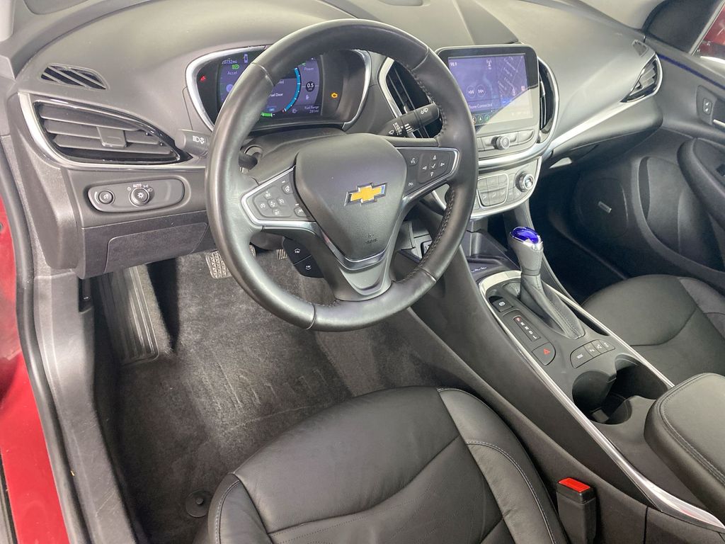 2019 Chevrolet Volt Premier 10