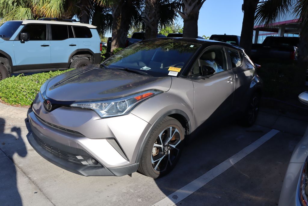 Thumbnail: 2019 Toyota C-HR - 1