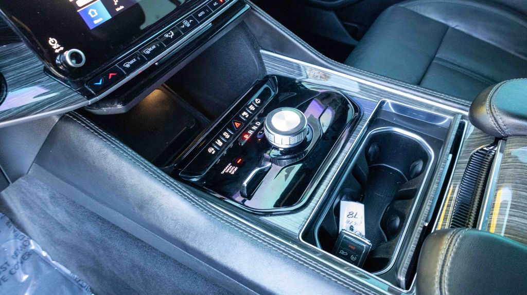 Used 2022 Jeep Wagoneer Series II 4D Sport Utility