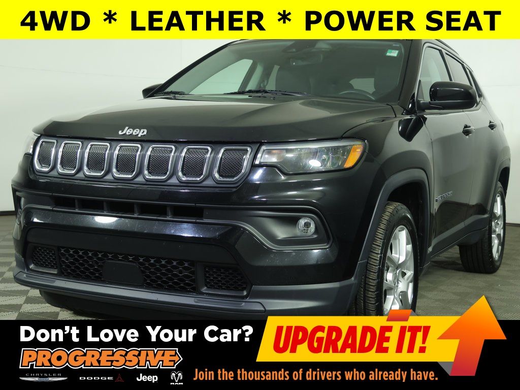 Diamond Black Crystal Pearlcoat 2022 Jeep Compass Latitude Lux 4WD SUV / Crossover Four-Wheel Drive 9-Speed Automatic