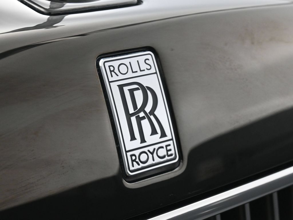 Used 2025 Black Rolls-Royce  image 23