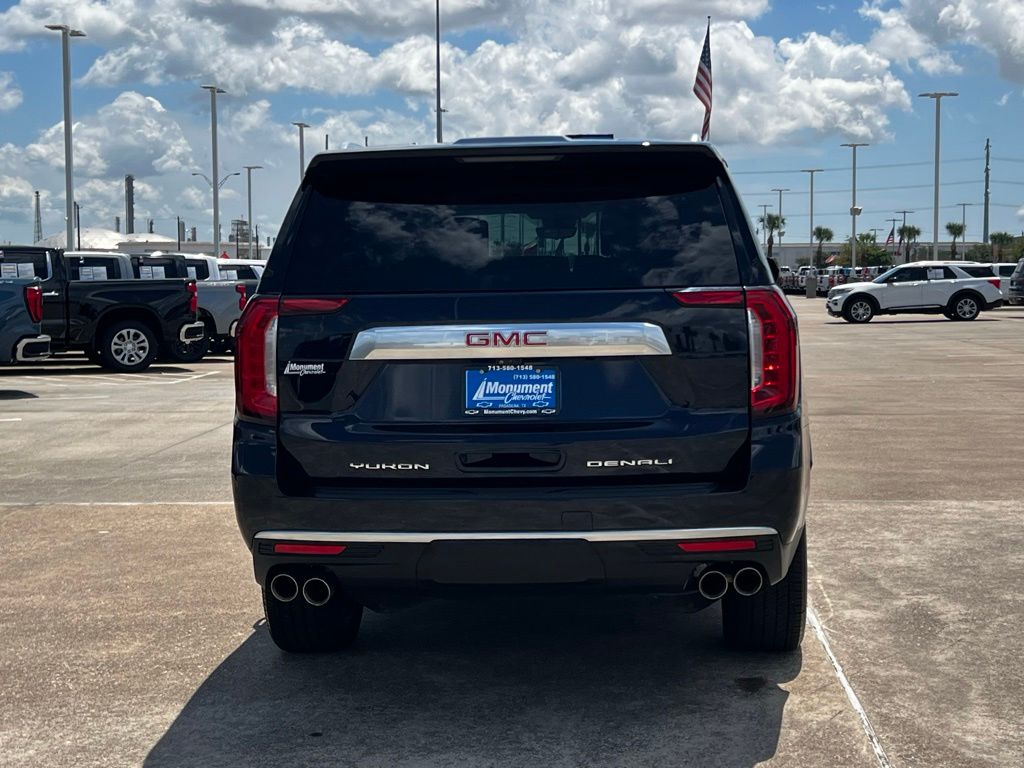 2023 GMC Yukon XL Denali Blue at Toyota of Victoria