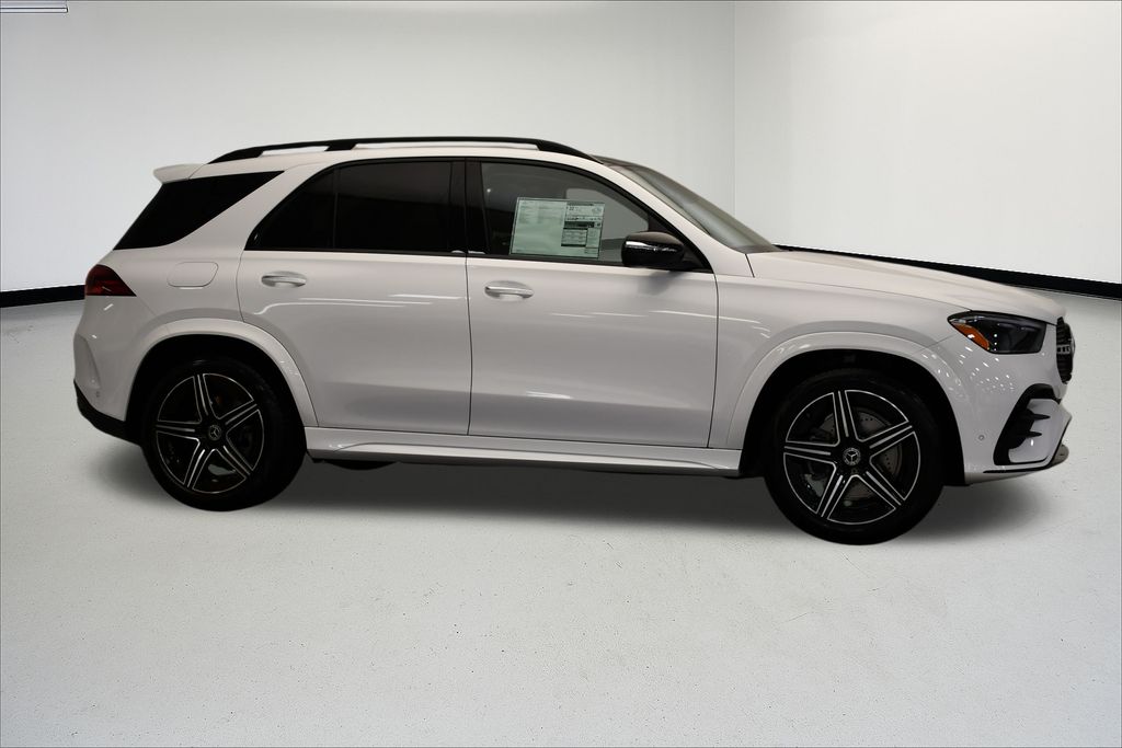 Thumbnail: 2026 Mercedes-Benz GLE - 6