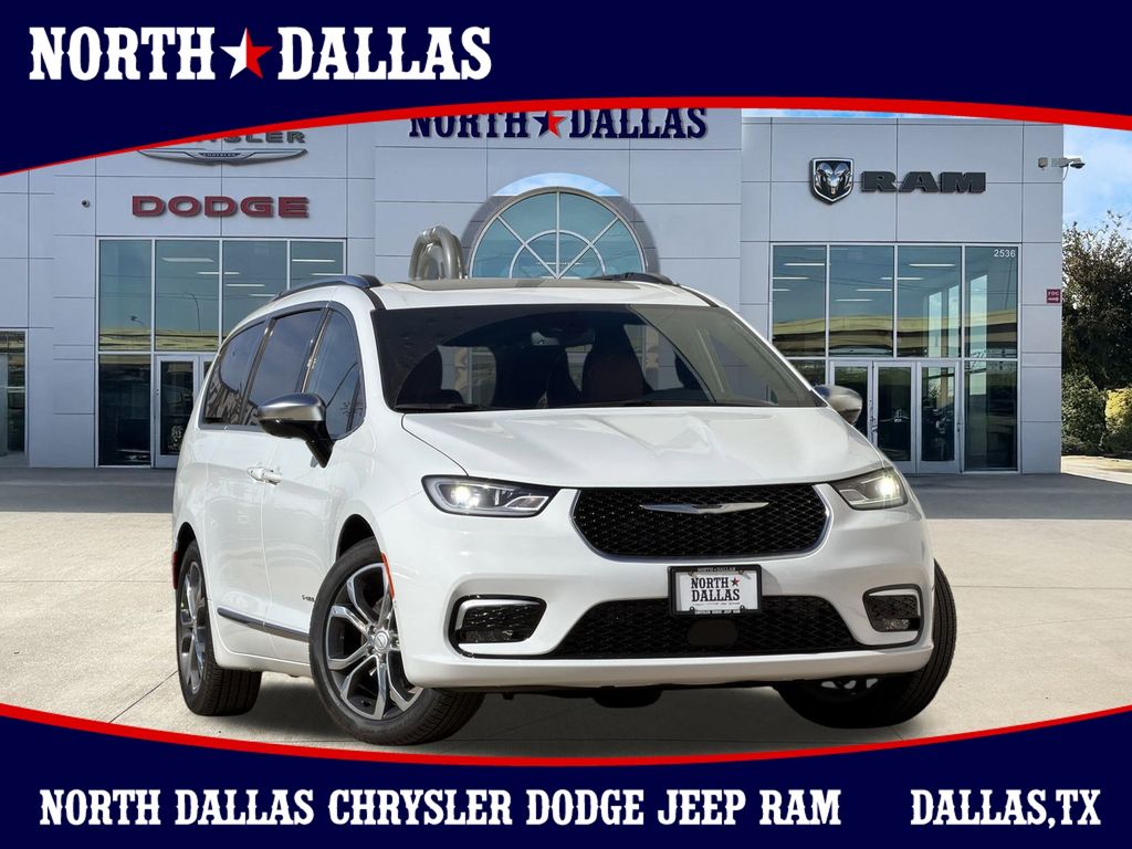 2026 Chrysler Pacifica Pinnacle FWD