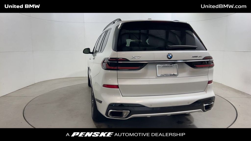 2024 BMW X7 xDrive40i 7
