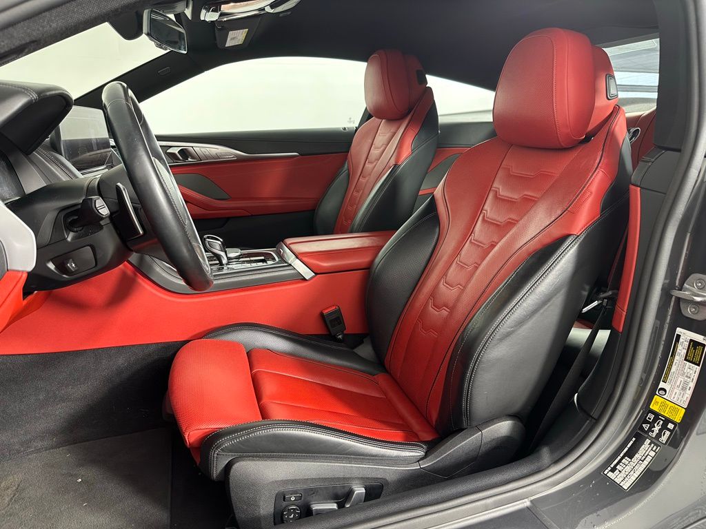 Thumbnail: 2023 BMW 8 Series - 11