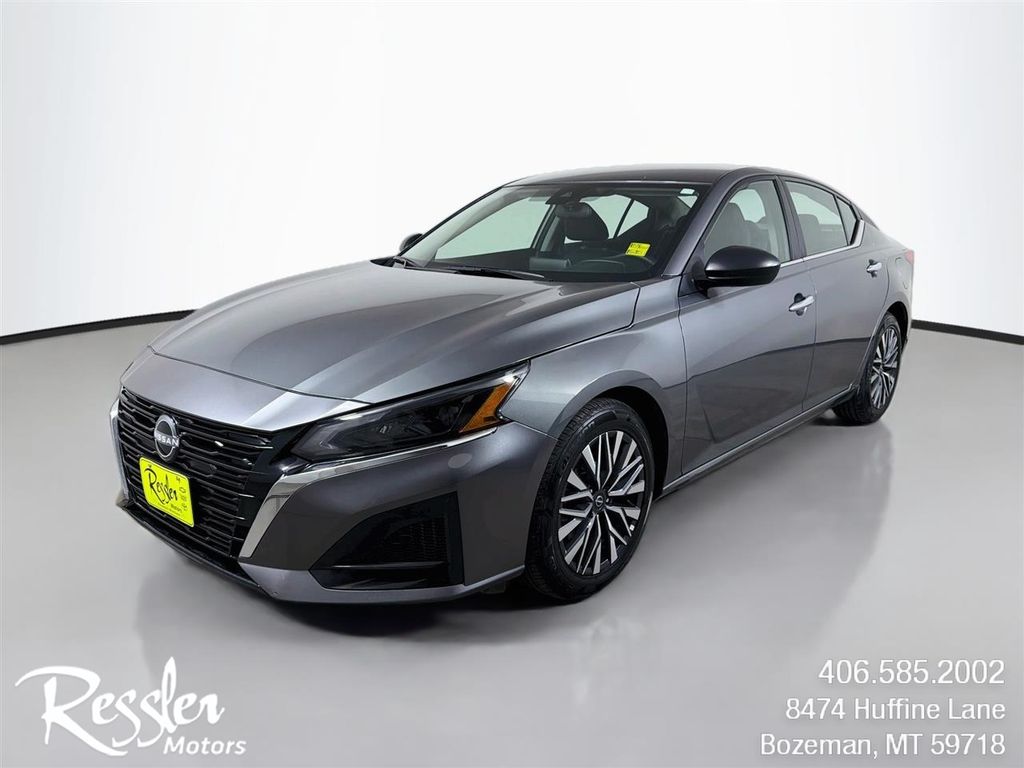 2025 Nissan Altima 2.5 SV FWD