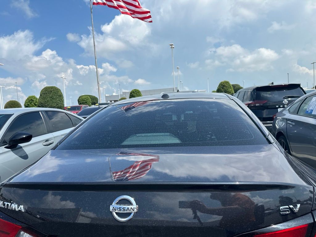 Thumbnail: 2019 Nissan Altima - 5