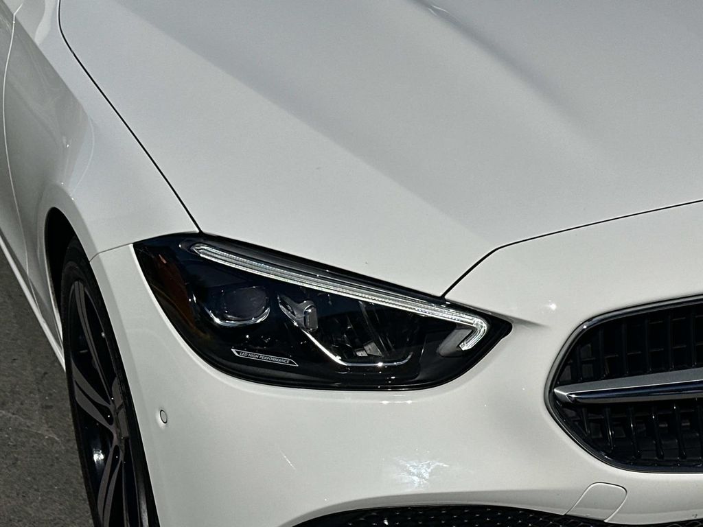 Thumbnail: 2025 Mercedes-Benz C-Class - 4