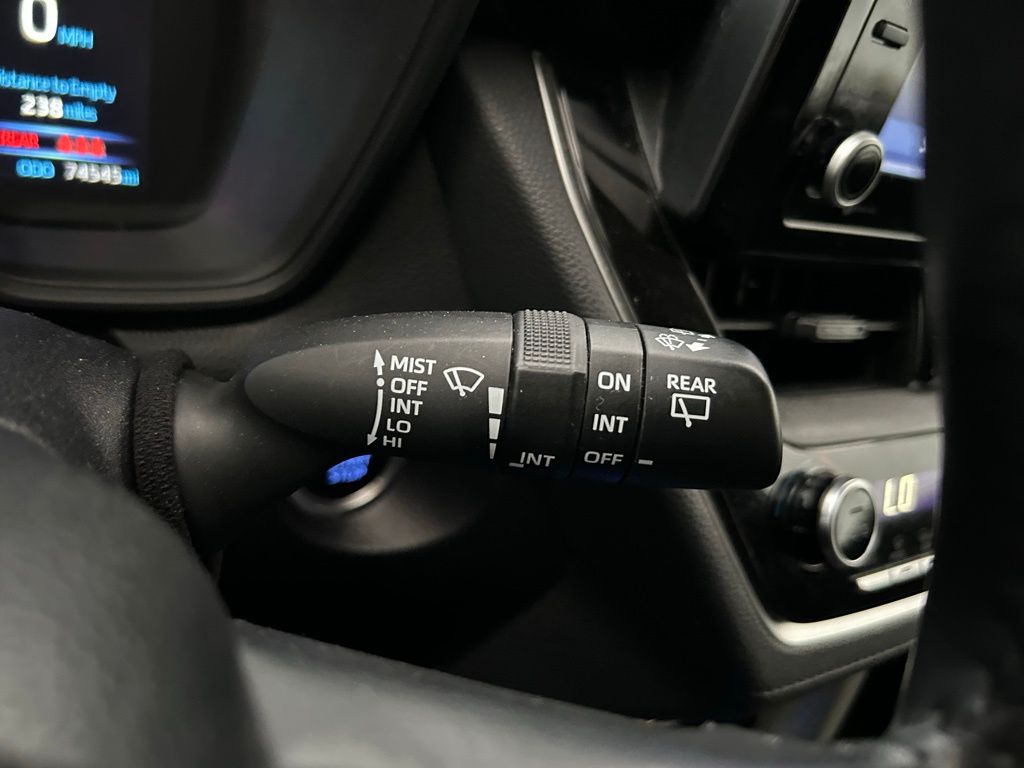 Thumbnail: 2022 Toyota Corolla Cross - 20