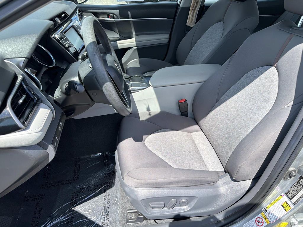 Used 2019 Toyota Camry LE 4D Sedan