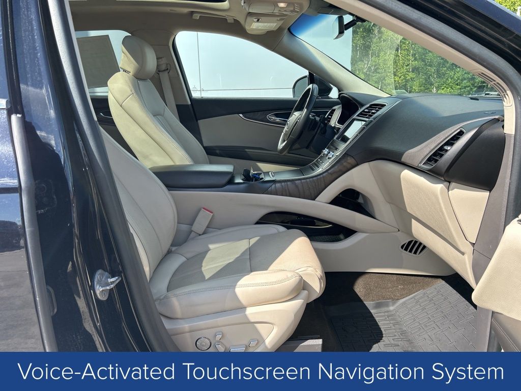 2020 Lincoln Nautilus Reserve