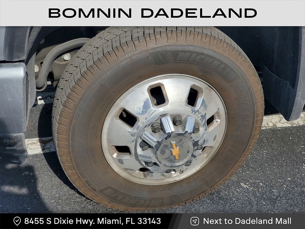 2024 Chevrolet Silverado 3500HD High Country photo