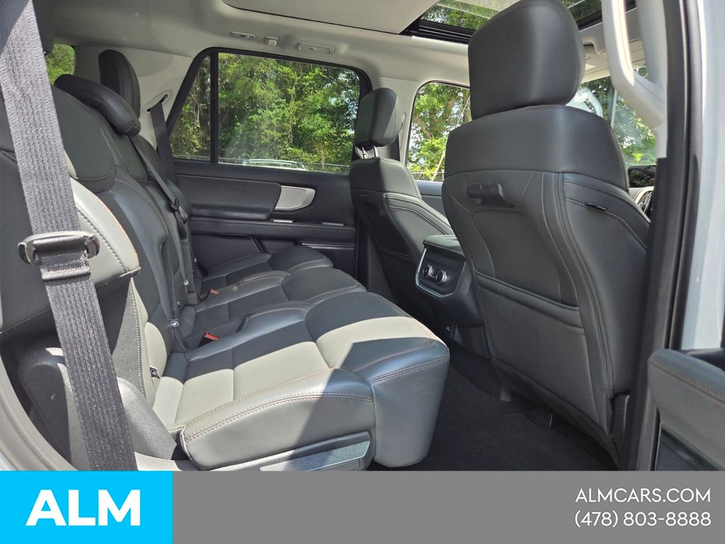 Used 2025 White Ford Active image 16