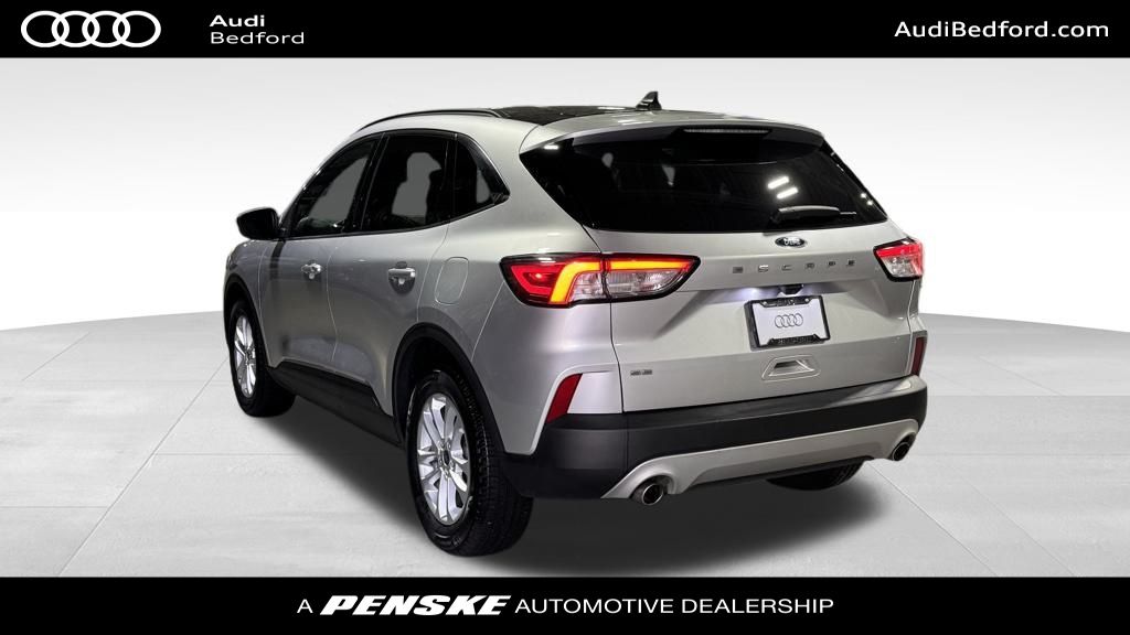 Thumbnail: 2020 Ford Escape - 4