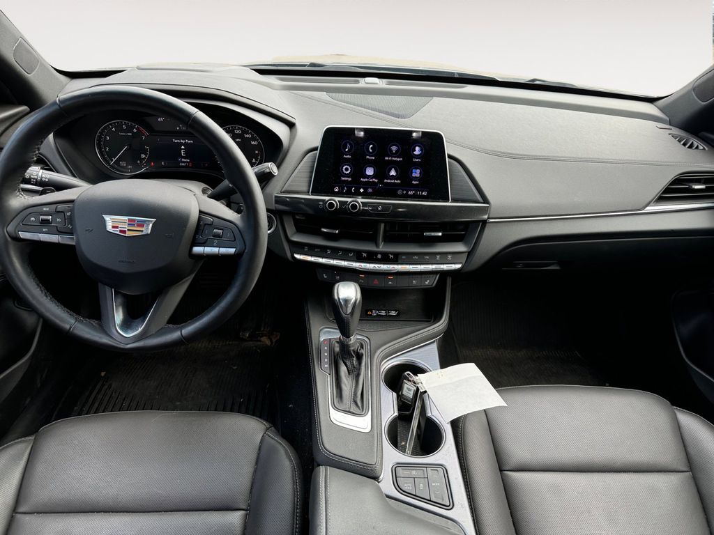 2022 Cadillac CT4 Premium Luxury 10