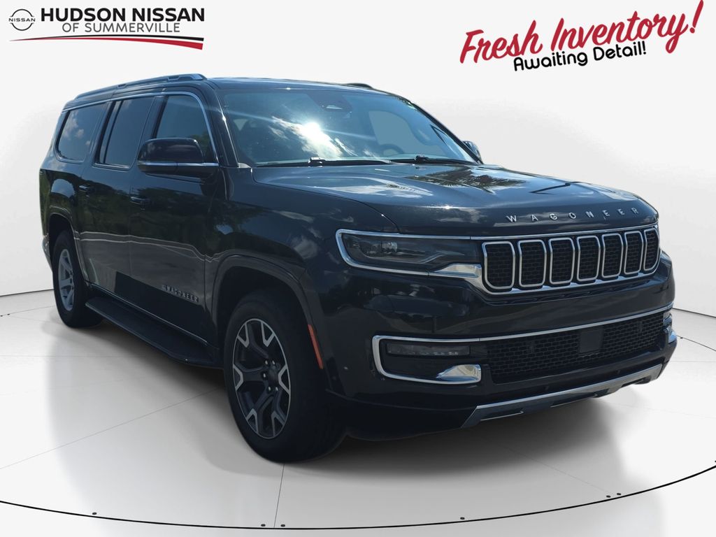 Diamond Black Crystal Pearlcoat 2023 Jeep Wagoneer L SUV / Crossover 4X2 8-Speed Automatic