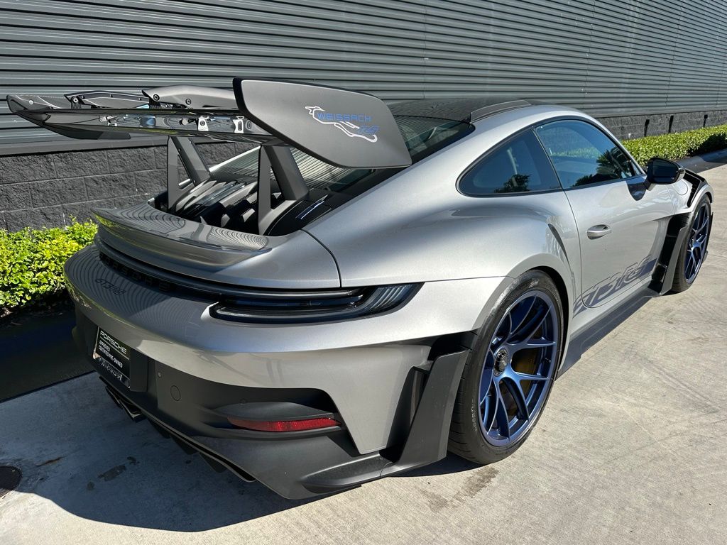 Thumbnail: 2025 Porsche 911 - 9