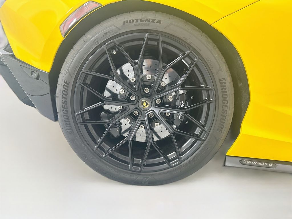 Thumbnail: 2024 Lamborghini  - 29