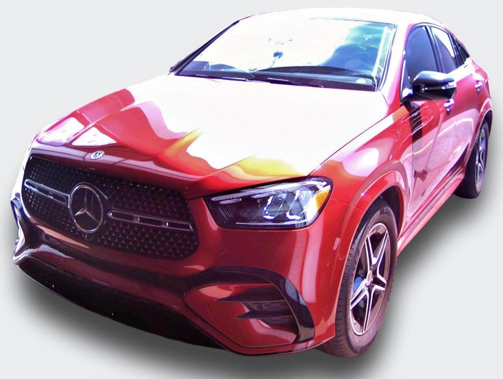 Used 2025  Mercedes-Benz GLE 450 image 2