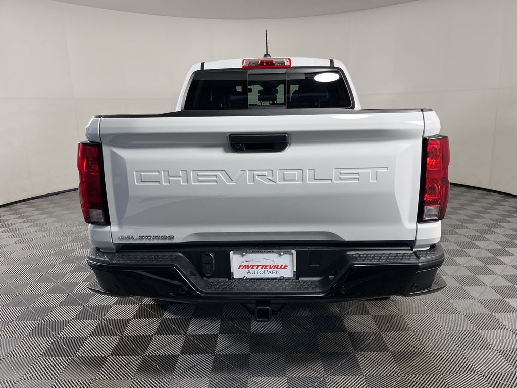 Thumbnail: 2026 Chevrolet Colorado - 4