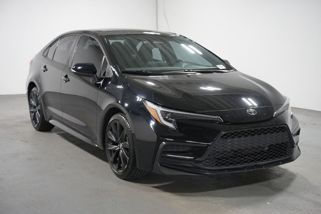 Thumbnail: 2023 Toyota Corolla - 3